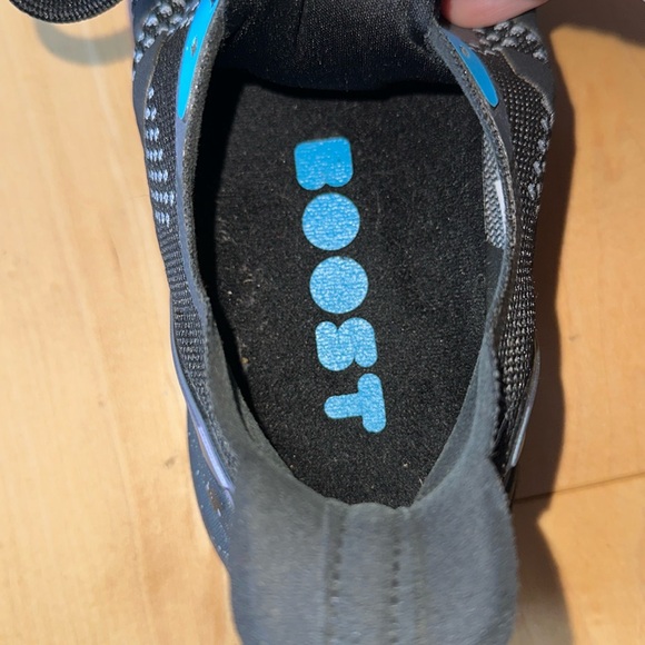 ADIDAS Coolest men’s lifestyle shoes blue black 9 - Picture 12 of 14